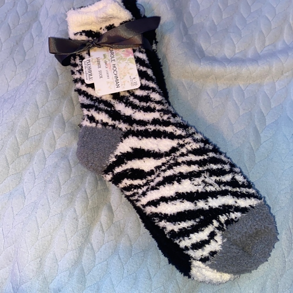 brand new set of 3 fuzzy sock